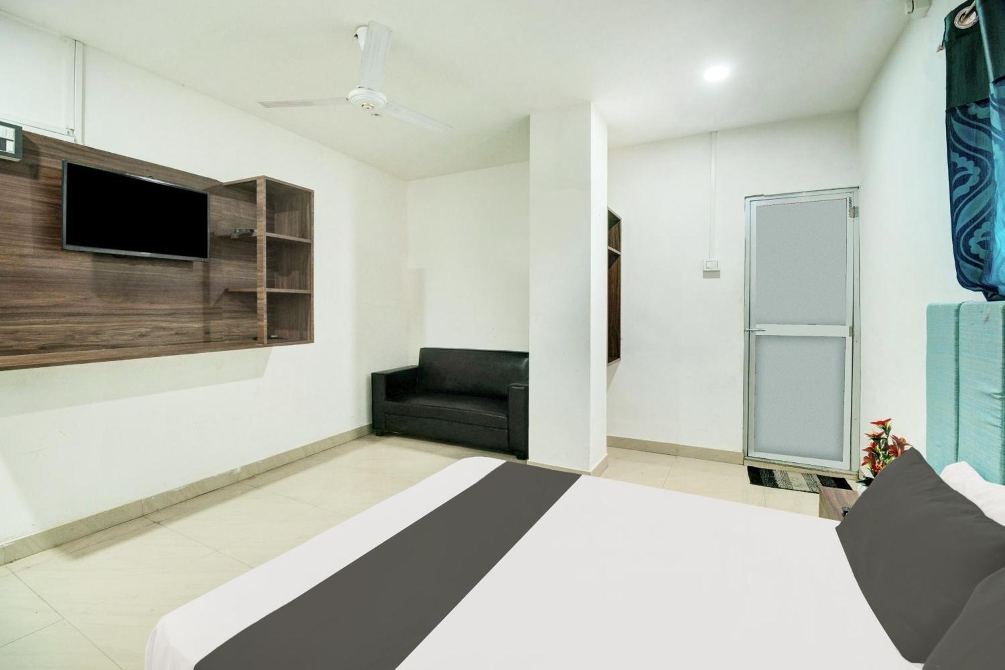 Hotel O Royal Regency, Pathsala Dalaigaon エクステリア 写真